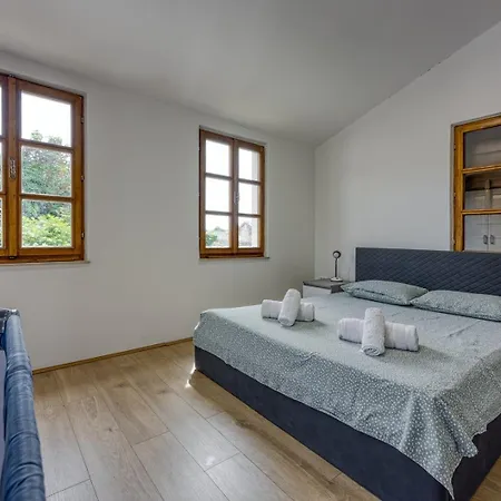 Ferienhaus House *