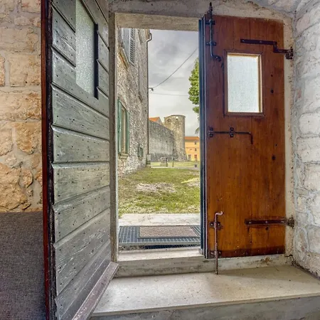 House Ferienhaus *